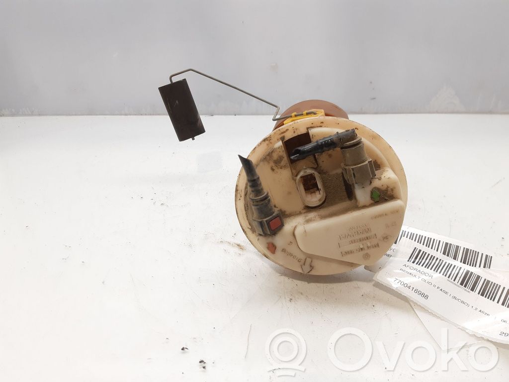 Renault Clio II Polttoainesäiliön pumppu 