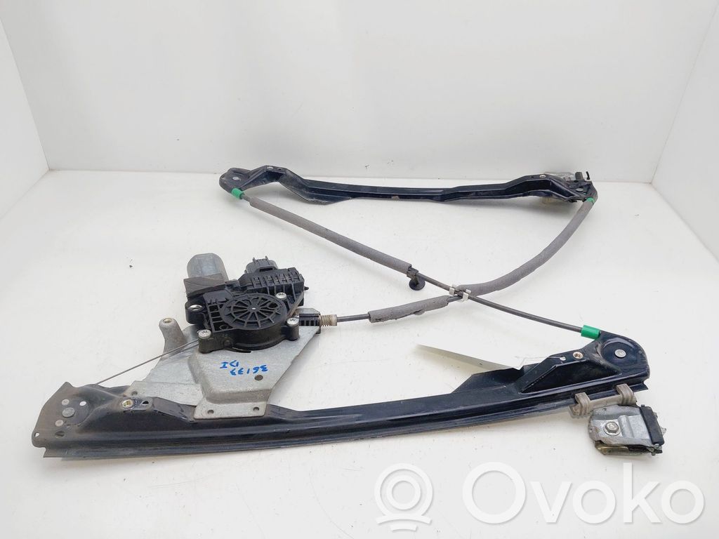 Ford Focus Mécanisme de lève-vitre avec moteur 