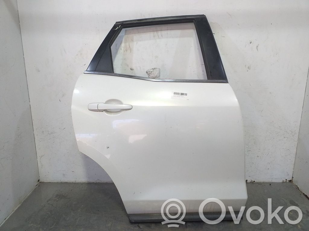 Mazda CX-7 Aizmugurējās durvis 