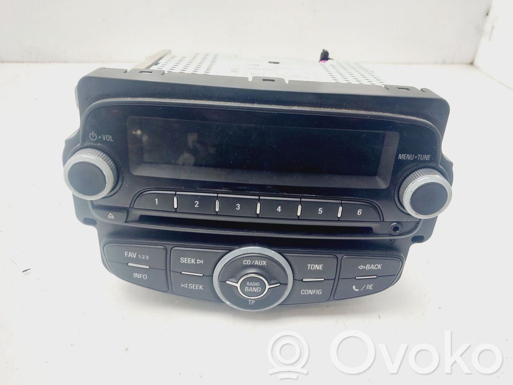 Chevrolet Aveo Radio/CD/DVD/GPS head unit 