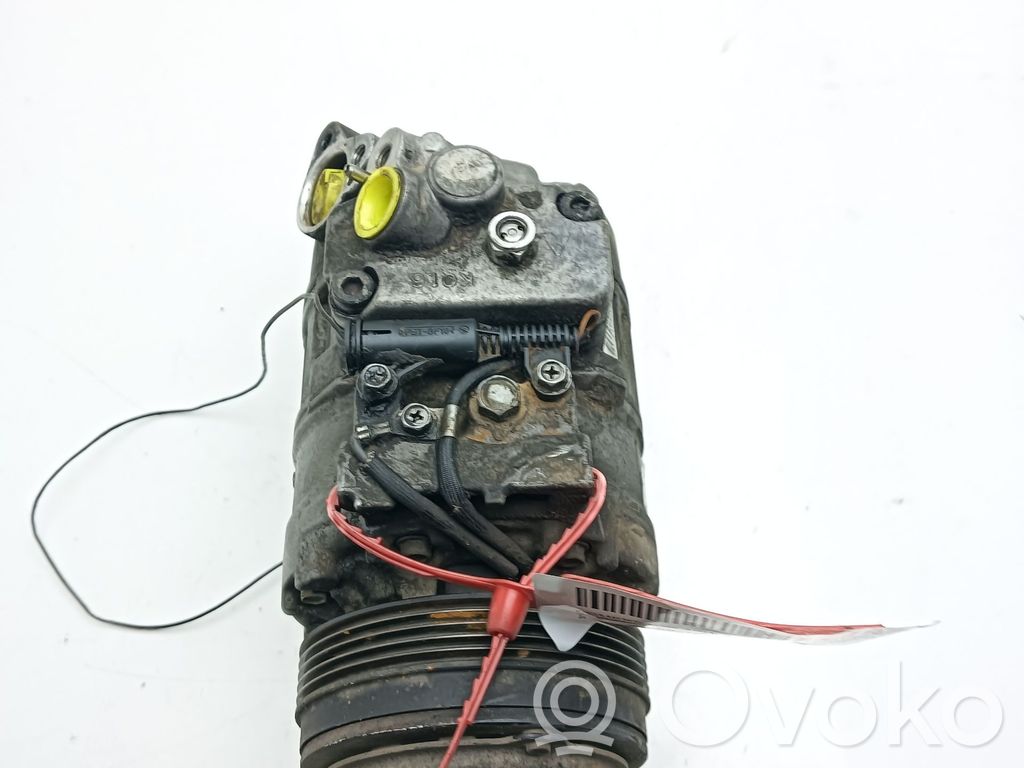Ilmastointilaitteen kompressorin pumppu (A/C)   4472208026