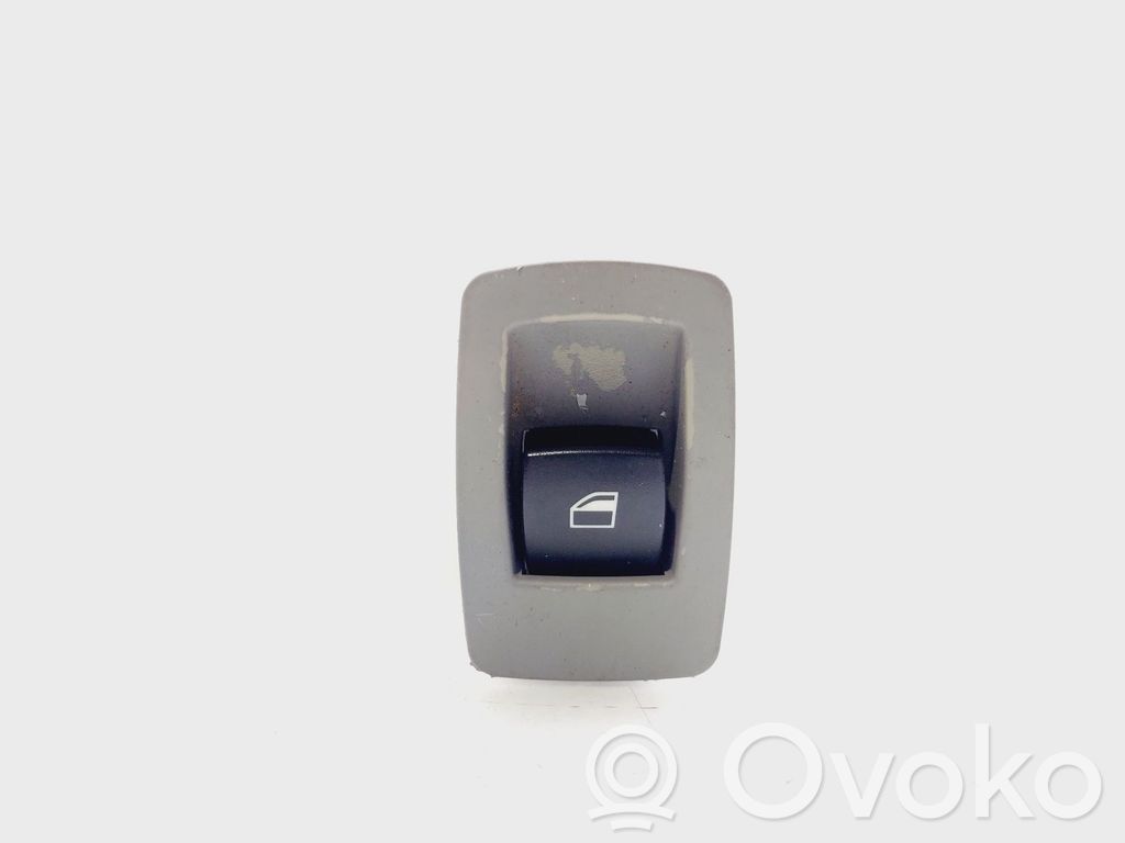 Interruptor del elevalunas eléctrico   6935534