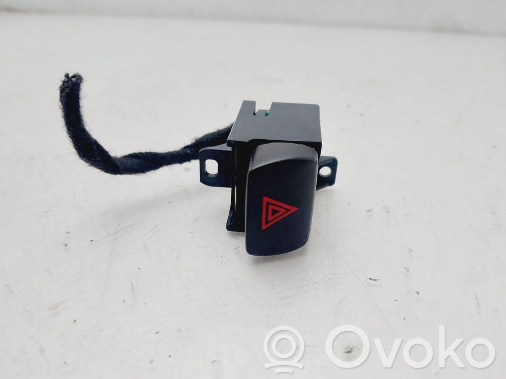 Fiat Bravo Botón interruptor de luz de peligro 