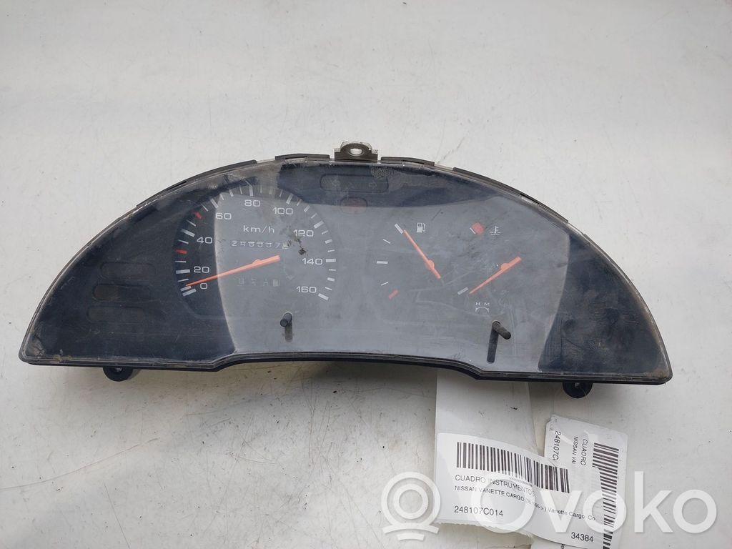 Nissan Vanette Vitezometru (grup de instrumente) 