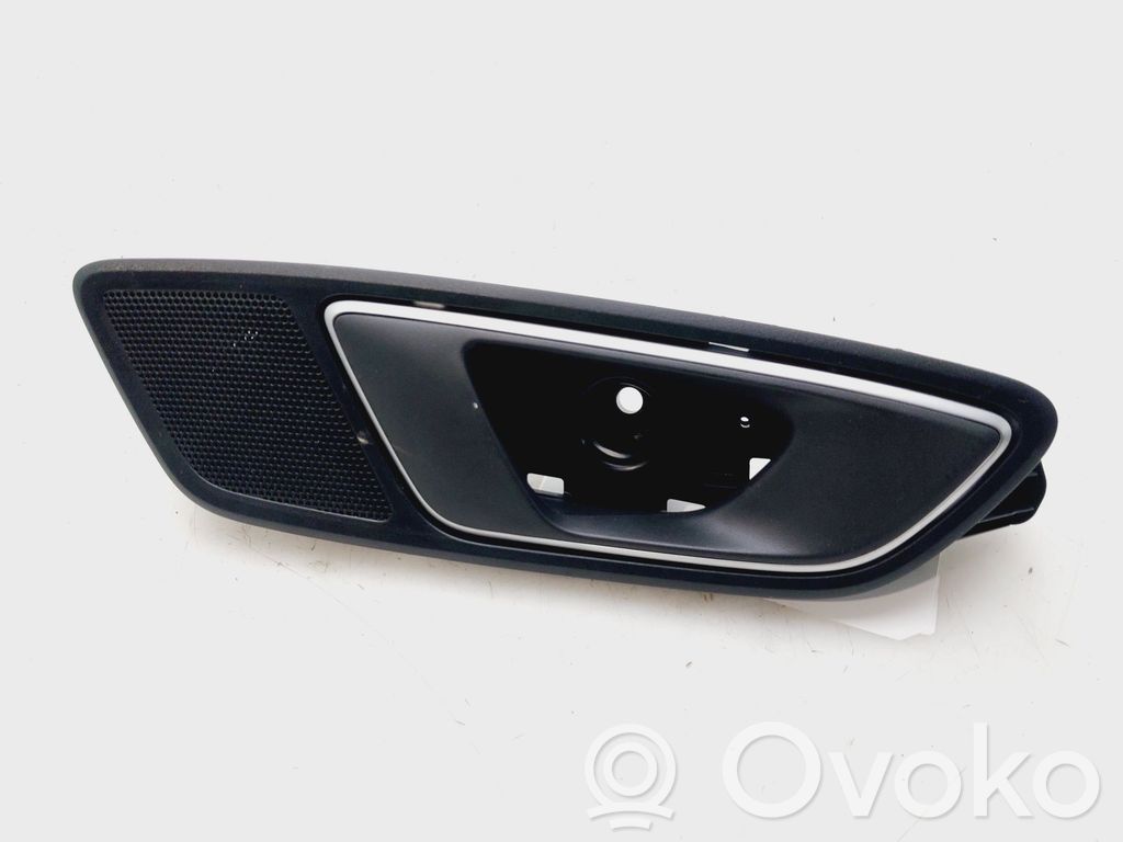 Manecilla interna puerta trasera   5F4839114B