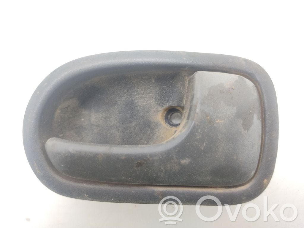 Manecilla interna puerta trasera   1362303
