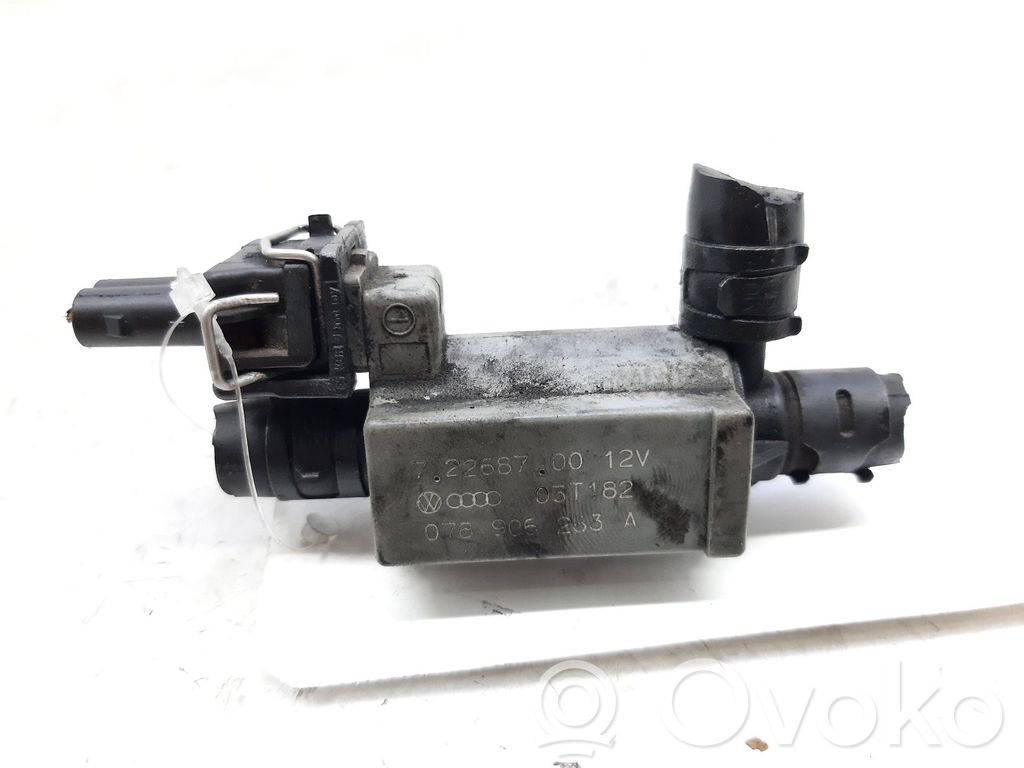 Audi TT Mk1 Válvula de control del ralentí (regulador) 