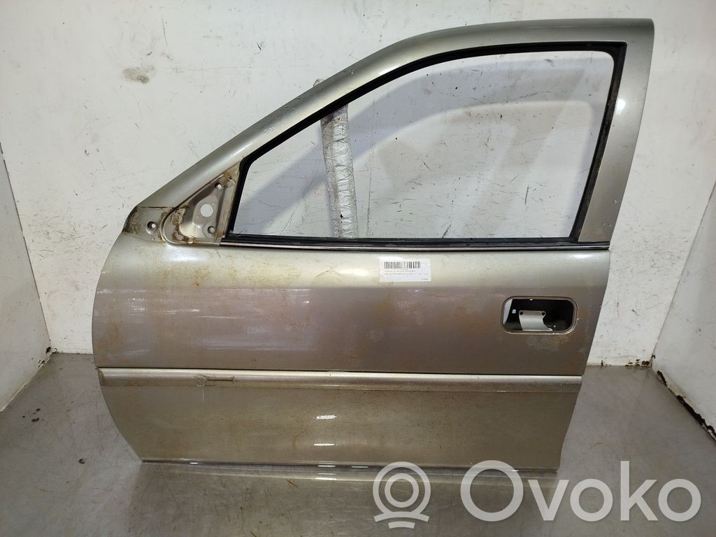 Opel Vectra B Priekinės durys 