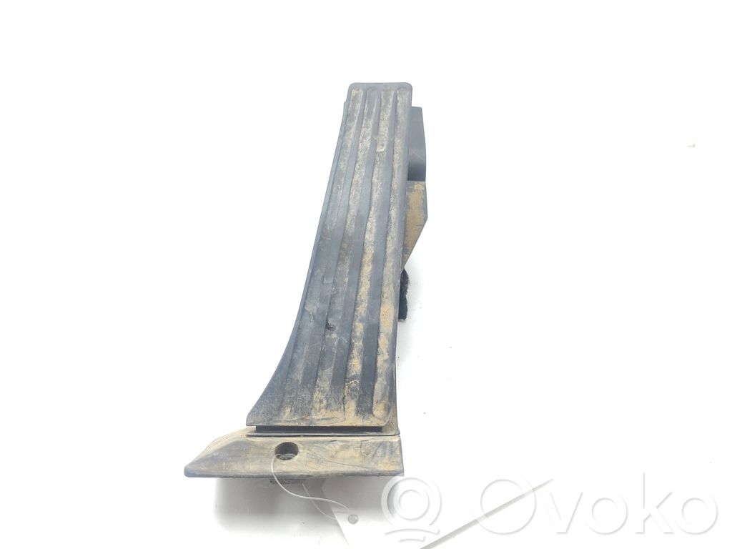 BMW X3 E83 Accelerator throttle pedal 