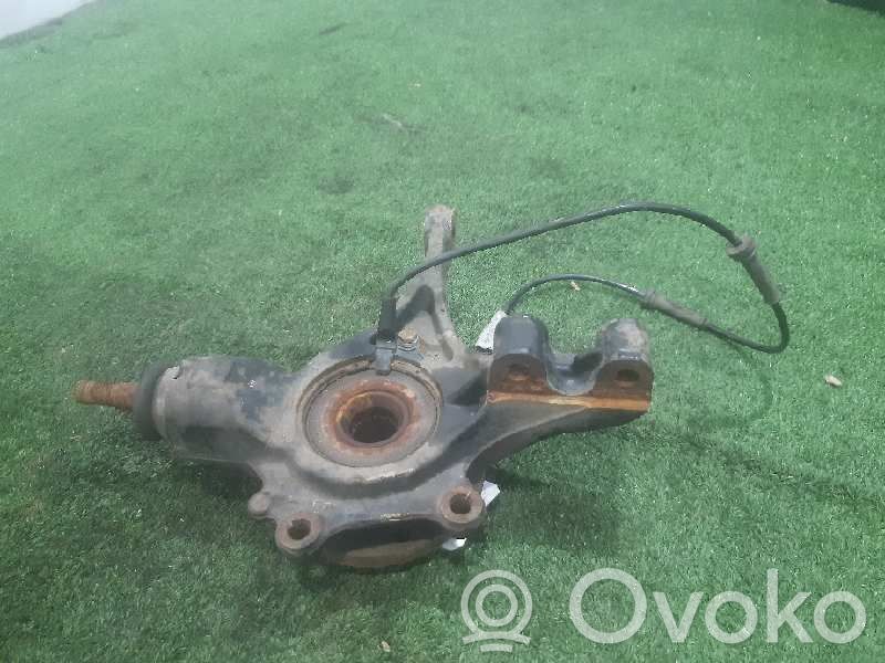 Citroen C4 I Front wheel hub spindle knuckle 