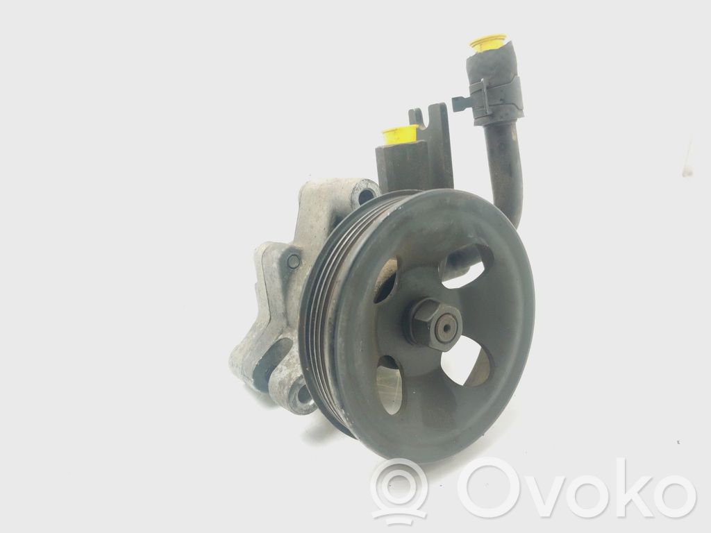 Hyundai Matrix Ohjaustehostimen pumppu 