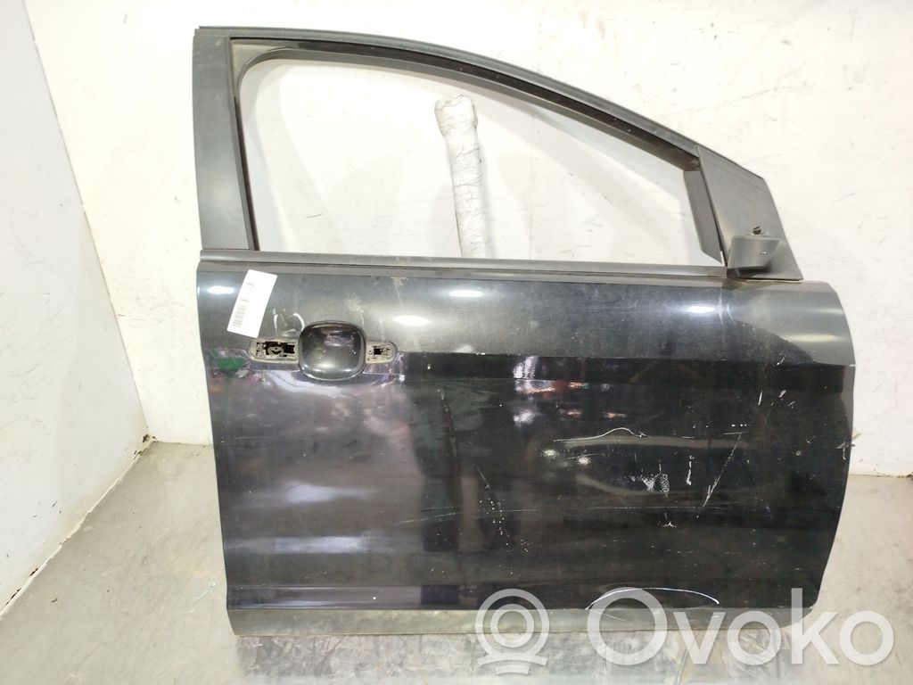 Ford Focus Дверь 