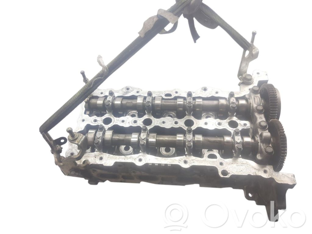 Opel Astra J Engine head 