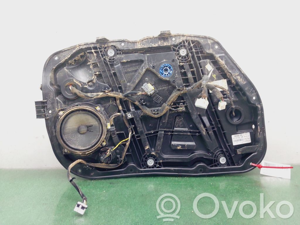 KIA Ceed Regulador de puerta delantera con motor 