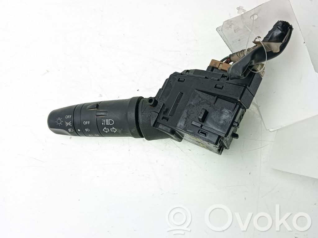 Comutator lumini   255408H700