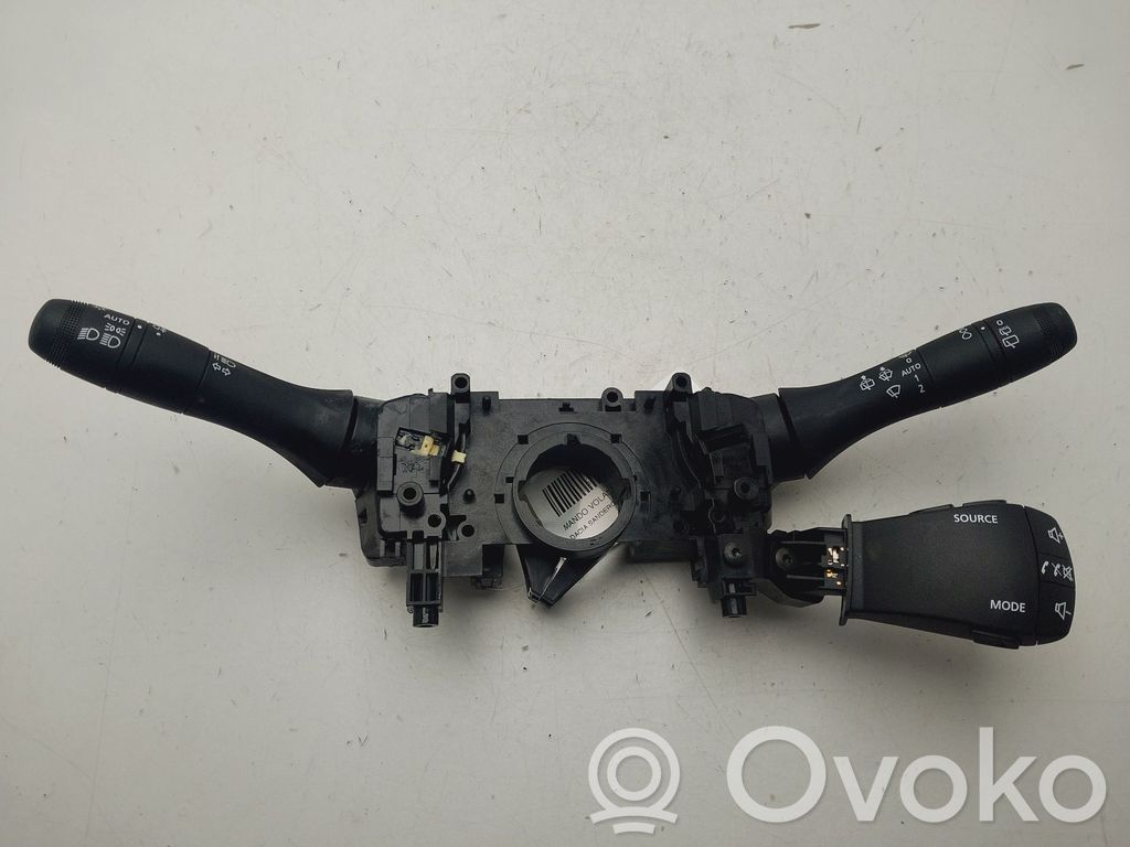 Dacia Sandero Boutons / interrupteurs volant 