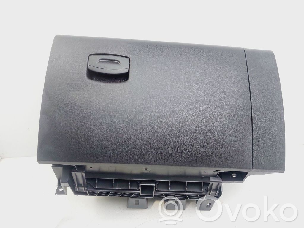 Guantera   685002635R