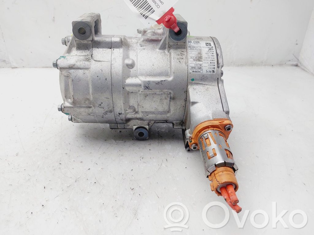 Opel Astra L Kompresor / Sprężarka klimatyzacji A/C 
