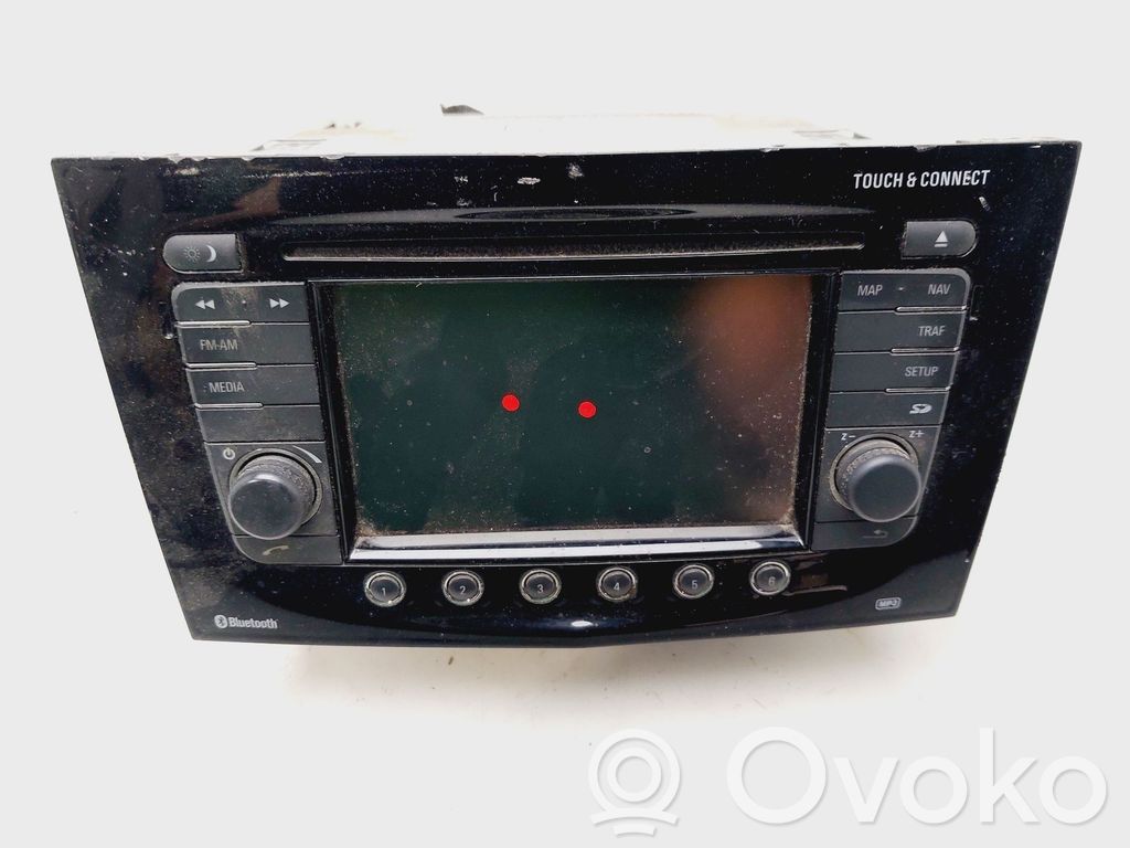 Opel Corsa D Panel / Radioodtwarzacz CD/DVD/GPS 