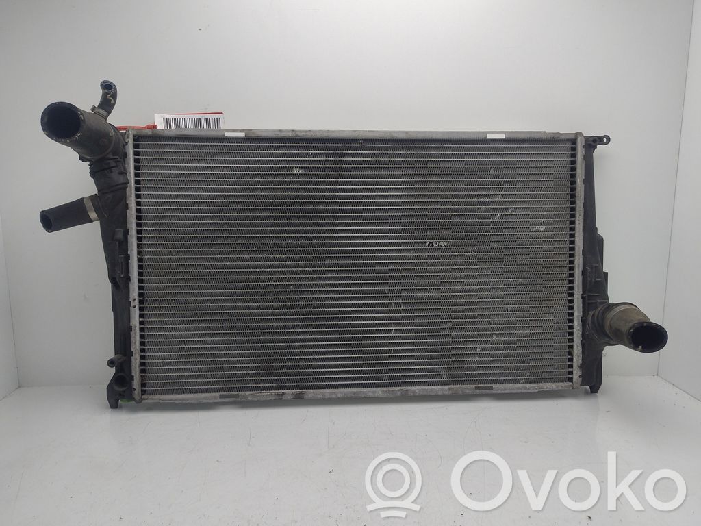BMW X1 E84 Radiator lichid răcire 