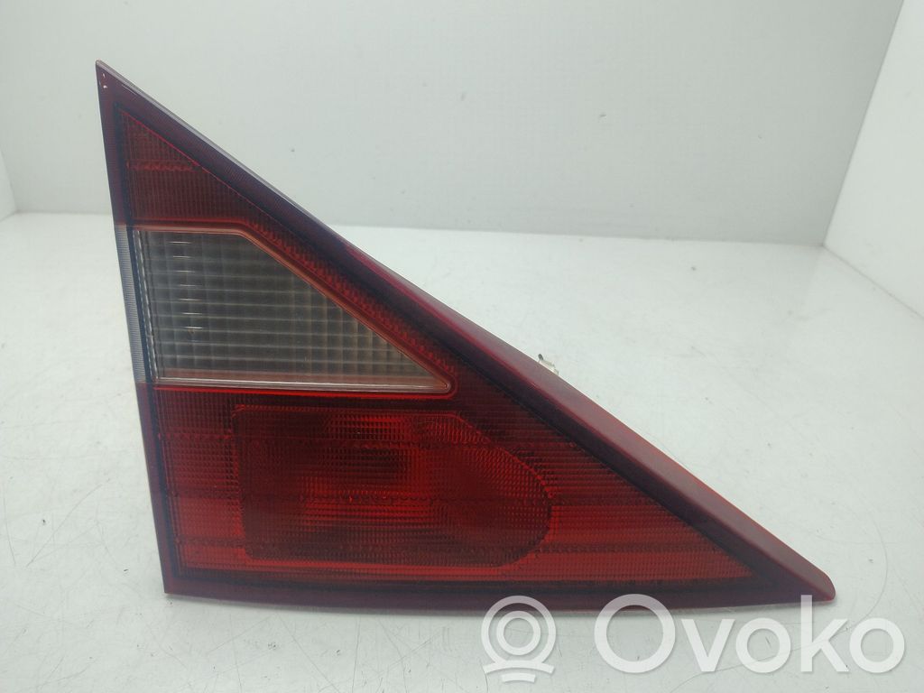 SsangYong Rodius Lampy tylnej klapy bagażnika 