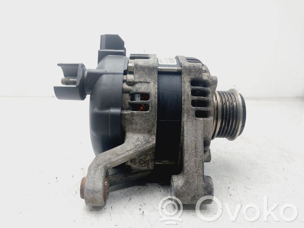Alternador   13585664B