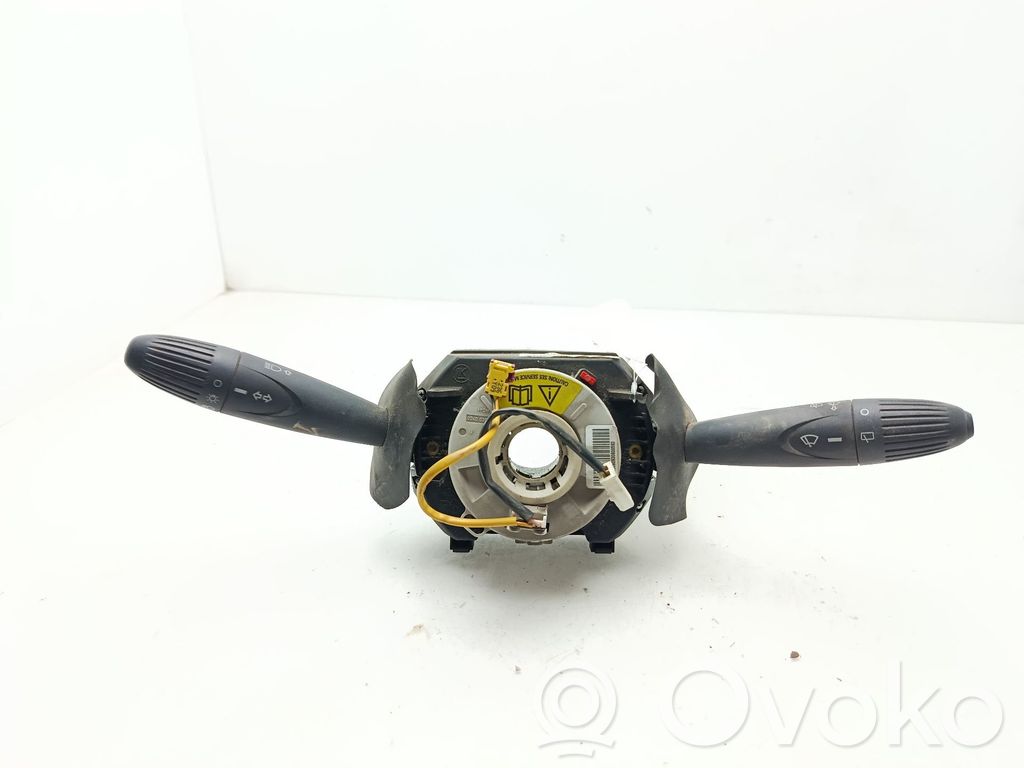 Ford Ka Autres commutateurs / boutons / leviers 