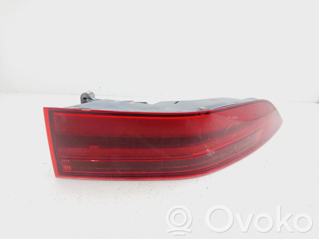 Jaguar E-Pace Rear/tail lights 