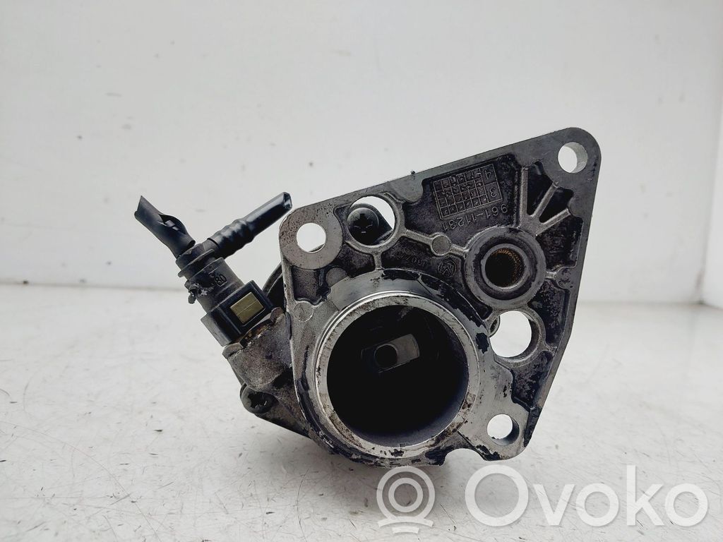 Peugeot 206 Pompe à vide 