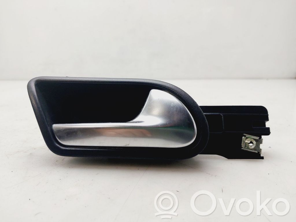 Volkswagen Golf V Manecilla interna puerta delantera 