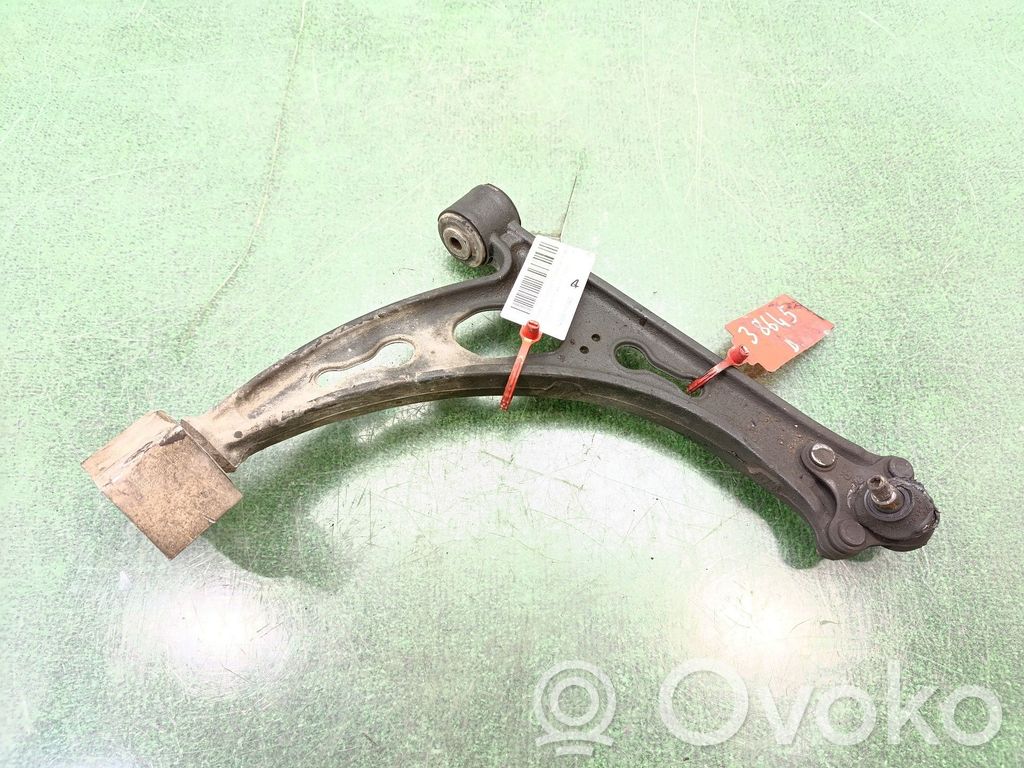 Volkswagen Touran I Braccio di controllo sospensione anteriore inferiore/braccio oscillante