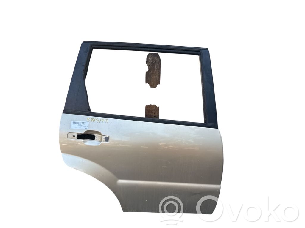 SsangYong Rexton Puerta trasera 