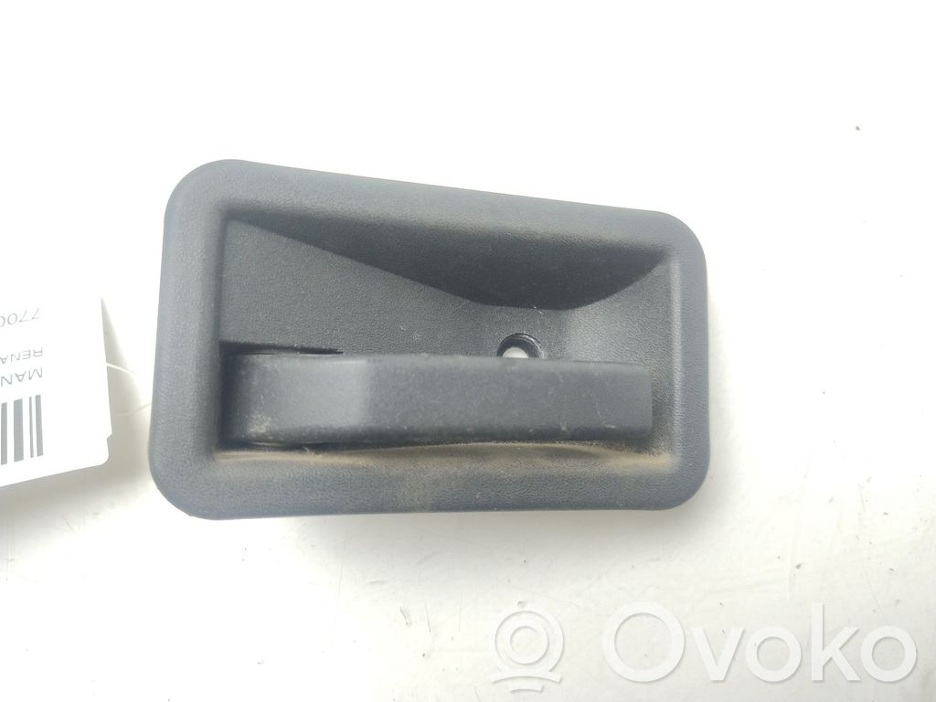 Renault Clio I Manecilla interna puerta delantera 