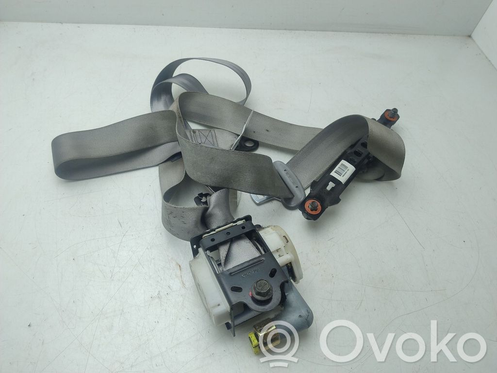 Cinturón delantero   888204D000