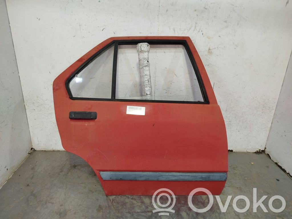 Renault 19 Galinės durys 