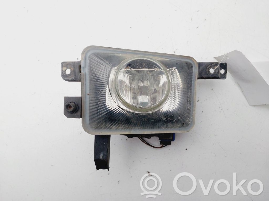 Opel Corsa C Miglas lukturis priekšā 