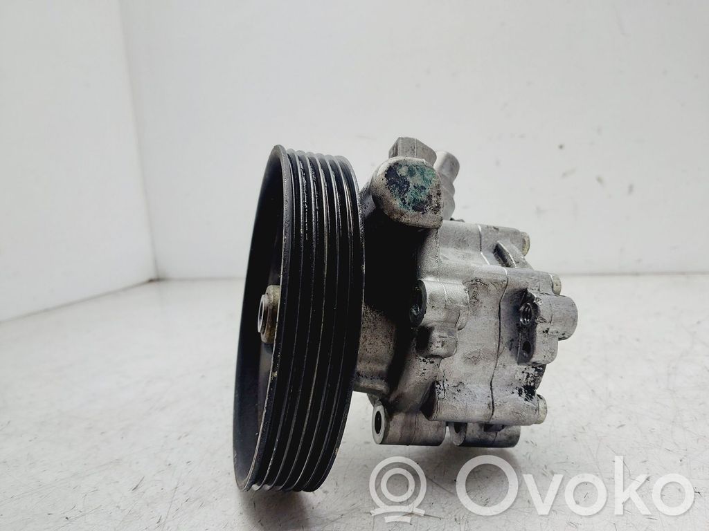Citroen C5 Ohjaustehostimen pumppu 