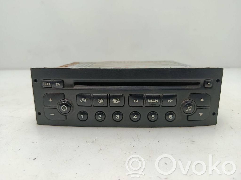 Peugeot 206+ Panel / Radioodtwarzacz CD/DVD/GPS 