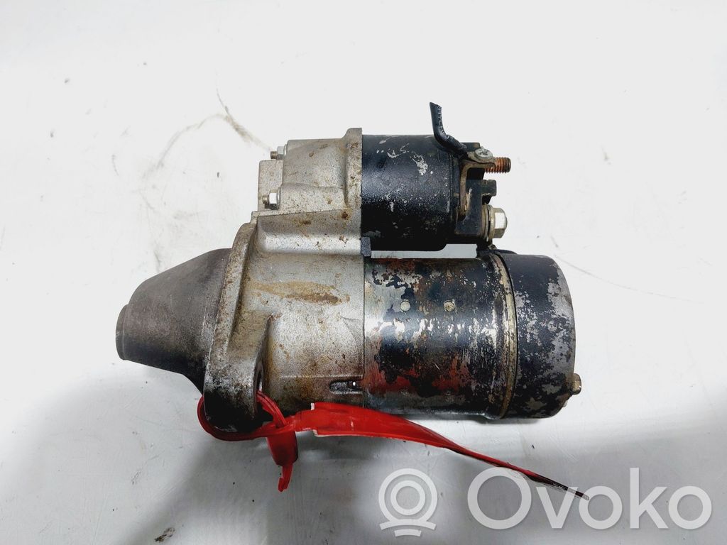 Opel Astra H Rozrusznik 