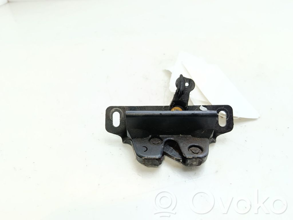 Peugeot 306 Tailgate lock latch 