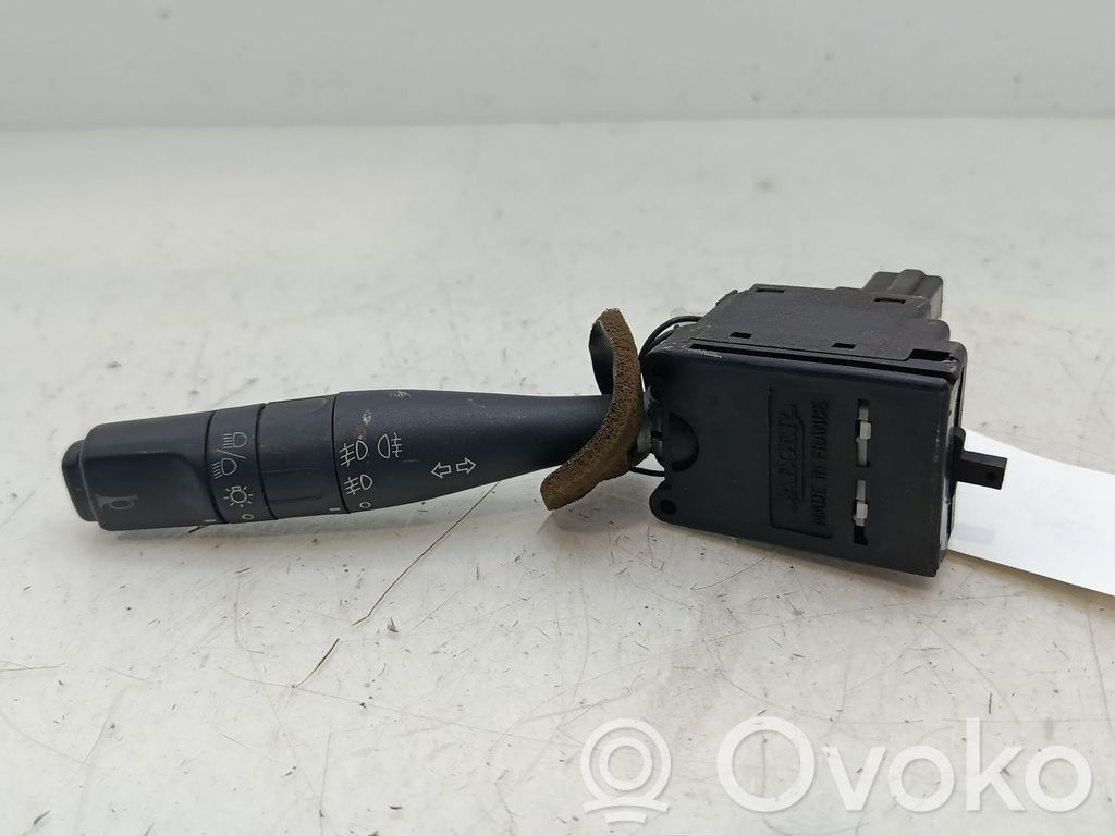 Peugeot 306 Interruptor de luz 
