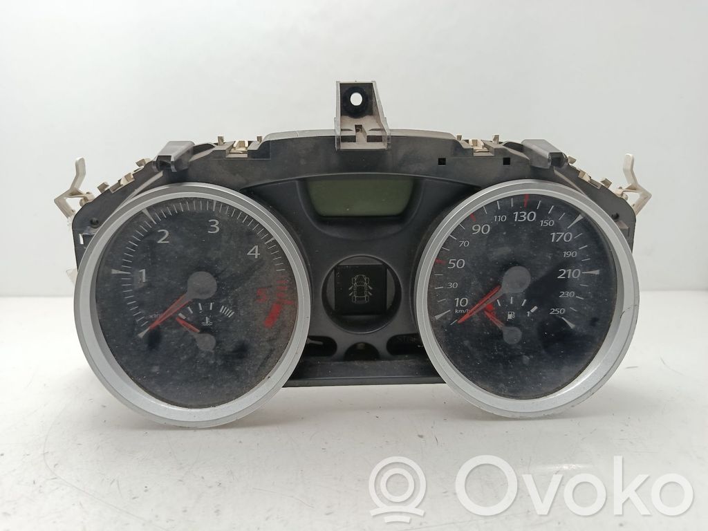 Renault Megane II Speedometer (instrument cluster) 