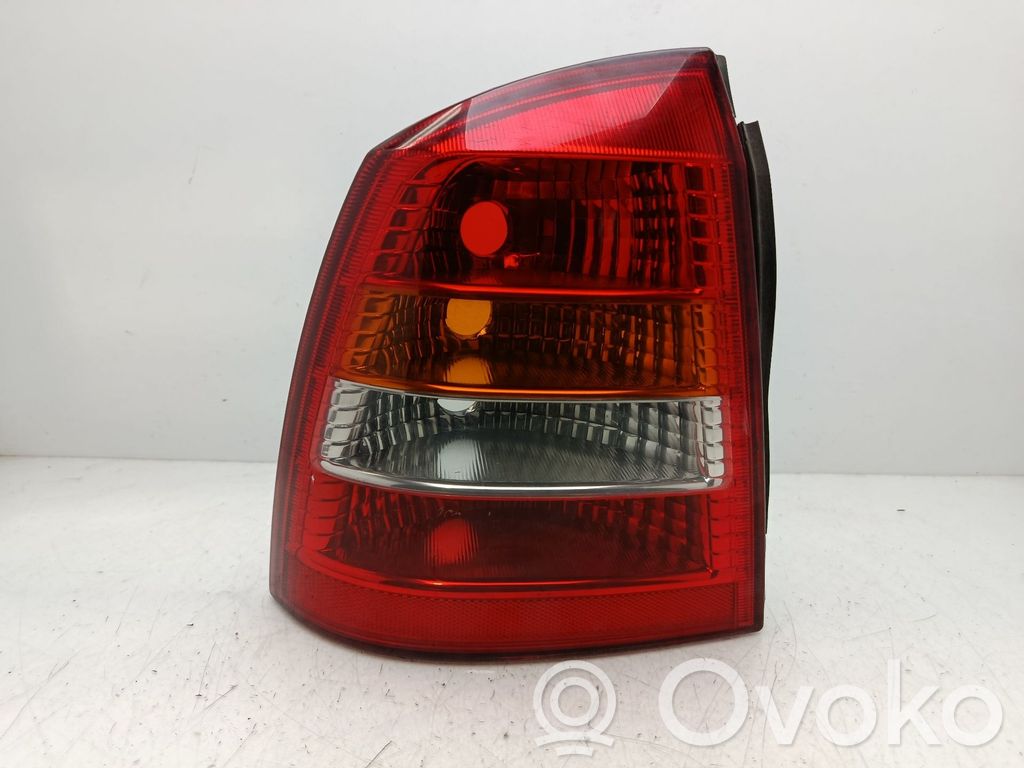 Opel Astra G Aizmugurējais lukturis virsbūvē 