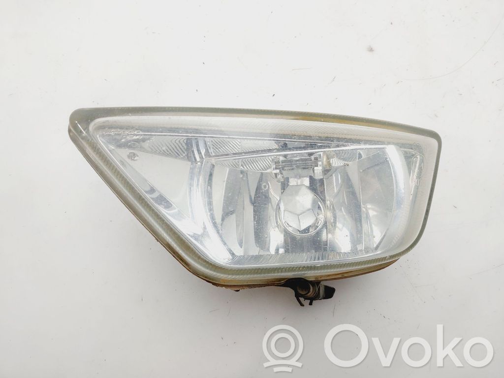 Ford Focus Miglas lukturis priekšā 