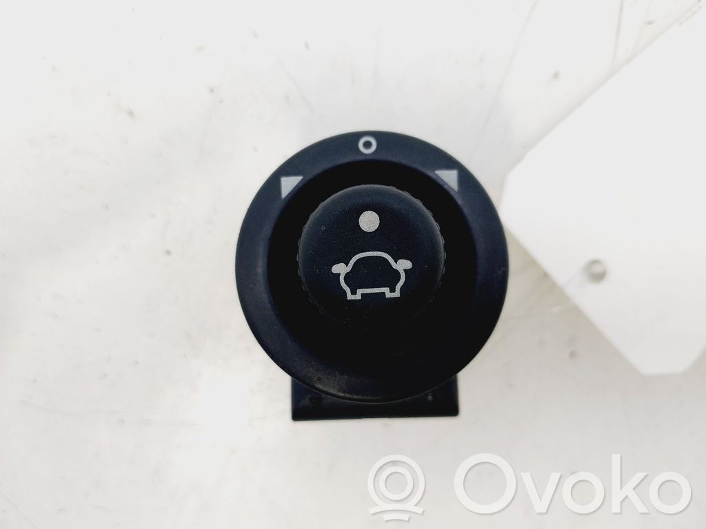Interruptor del espejo lateral   93BG17B676BA
