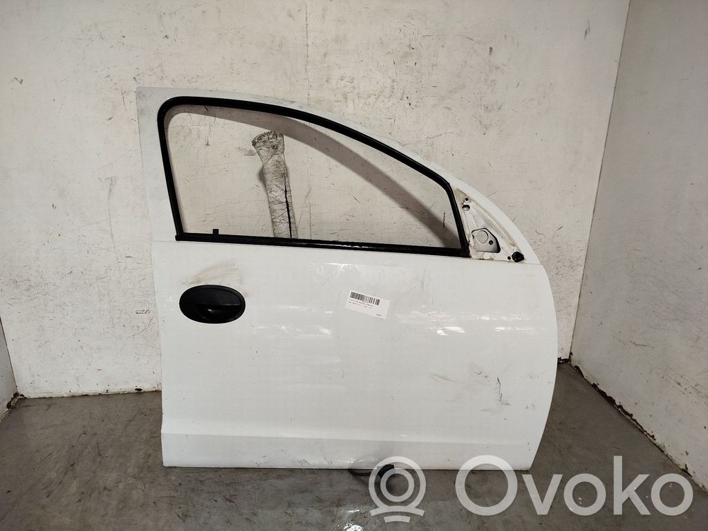 Opel Corsa C Puerta delantera 
