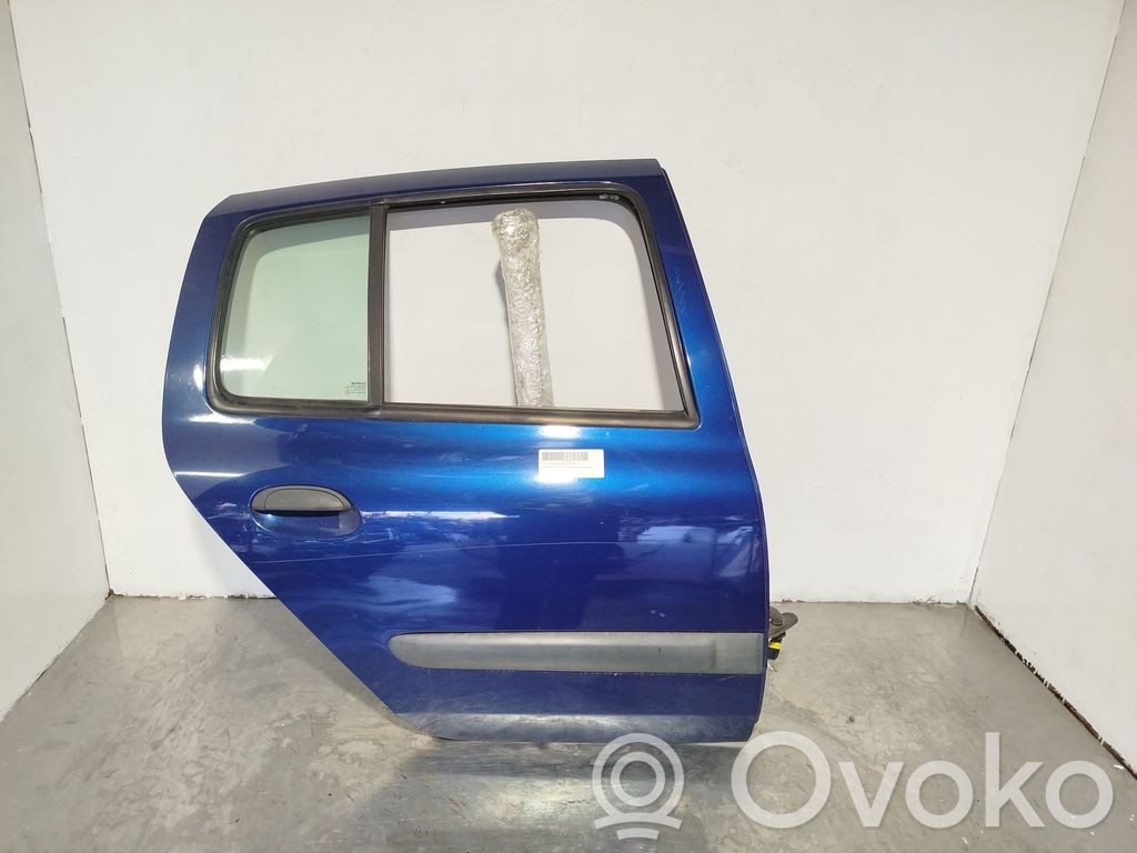 Renault Clio II Puerta trasera 