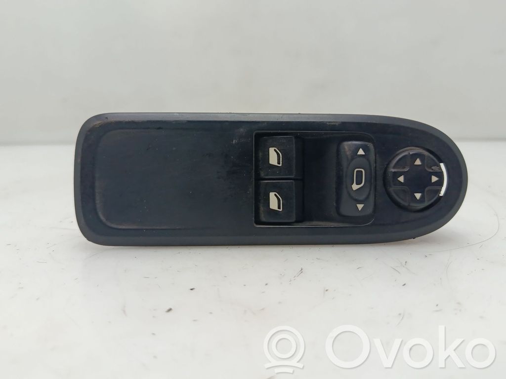 Citroen C3 Interruptor del elevalunas eléctrico 