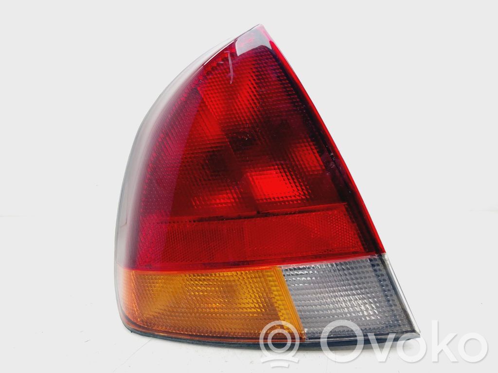 Mitsubishi Carisma Takavalot 