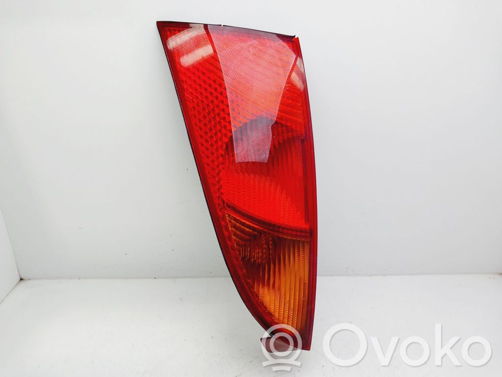 Ford Focus Lampă spate în caroserie 